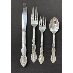 WM. ROGERS MFG CO.‎ CAMELOT/MELODY C. 1960 Silver Plate Flatware Stainless 4-Pc